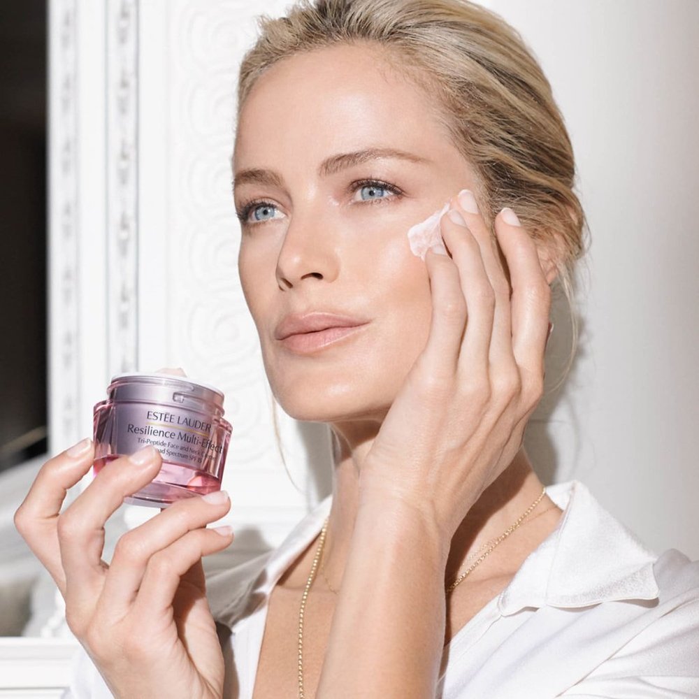 ❣️ESTEE LAUDER ❣️RESILIENCE MULTI-EFFECTS Tri-Peptide Face & Neck creme SPF❣️